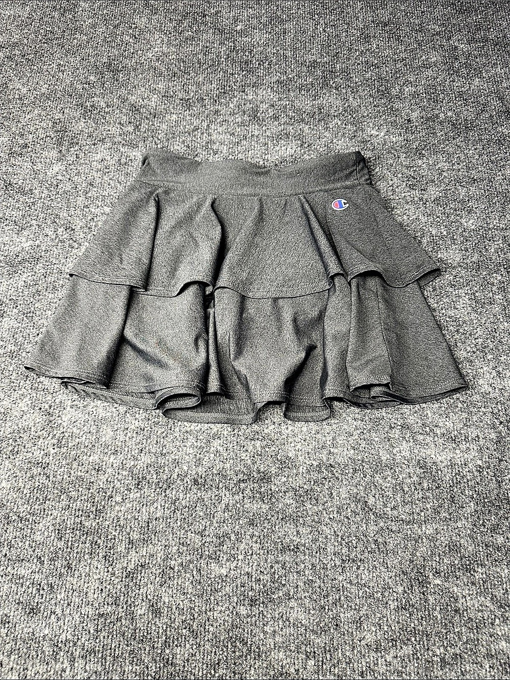 Champion Girls Size 7/8 Gray Layered Skirt Like New